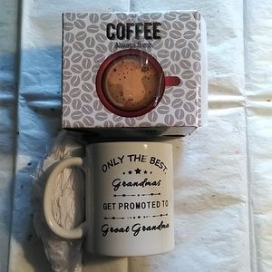 NEW IN BOX COFFEE MUG ONLY THE BEST GRANDMAS